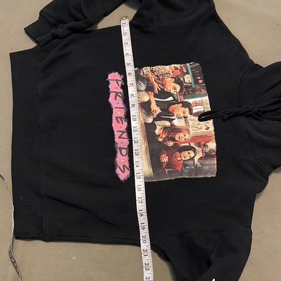 F.R.I.E.N.D.S the television Series Lovely teamPull-Up JACKET size SMALL - Picture 15 of 15